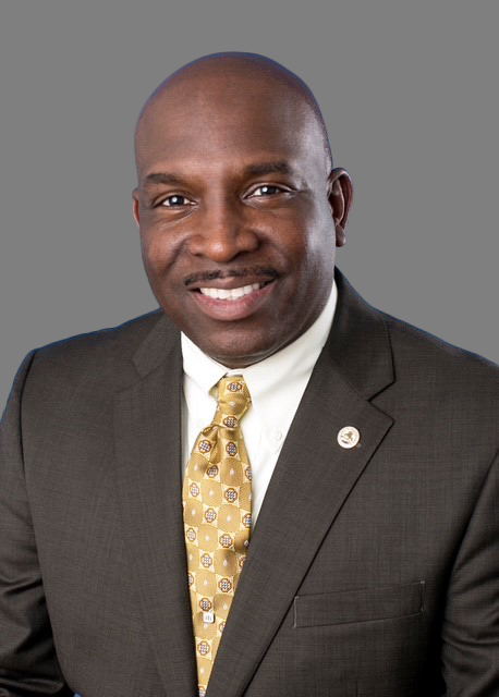 Dr Charles E Moreland